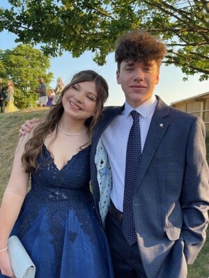 Prom 19