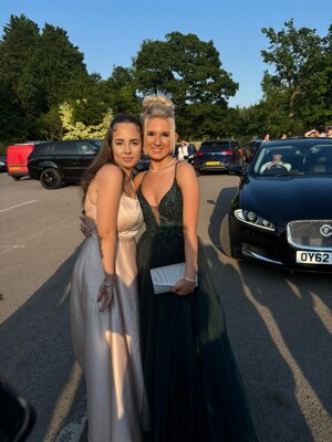 Prom 8