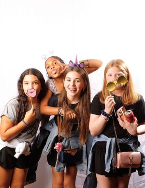 Chs year 7 disco 2025 119